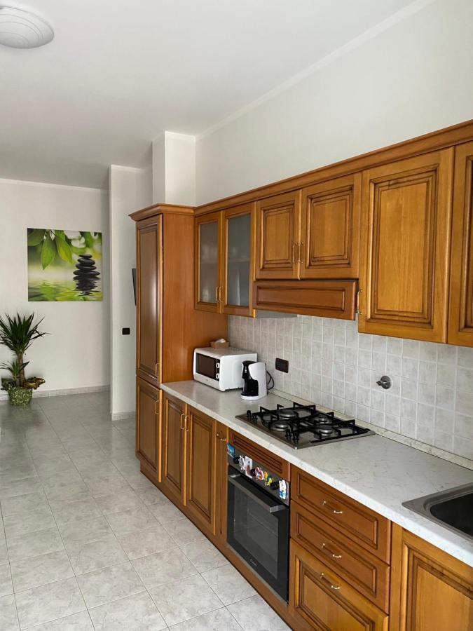 Appartamento Comodo E Grazioso ตูริน ภายนอก รูปภาพ